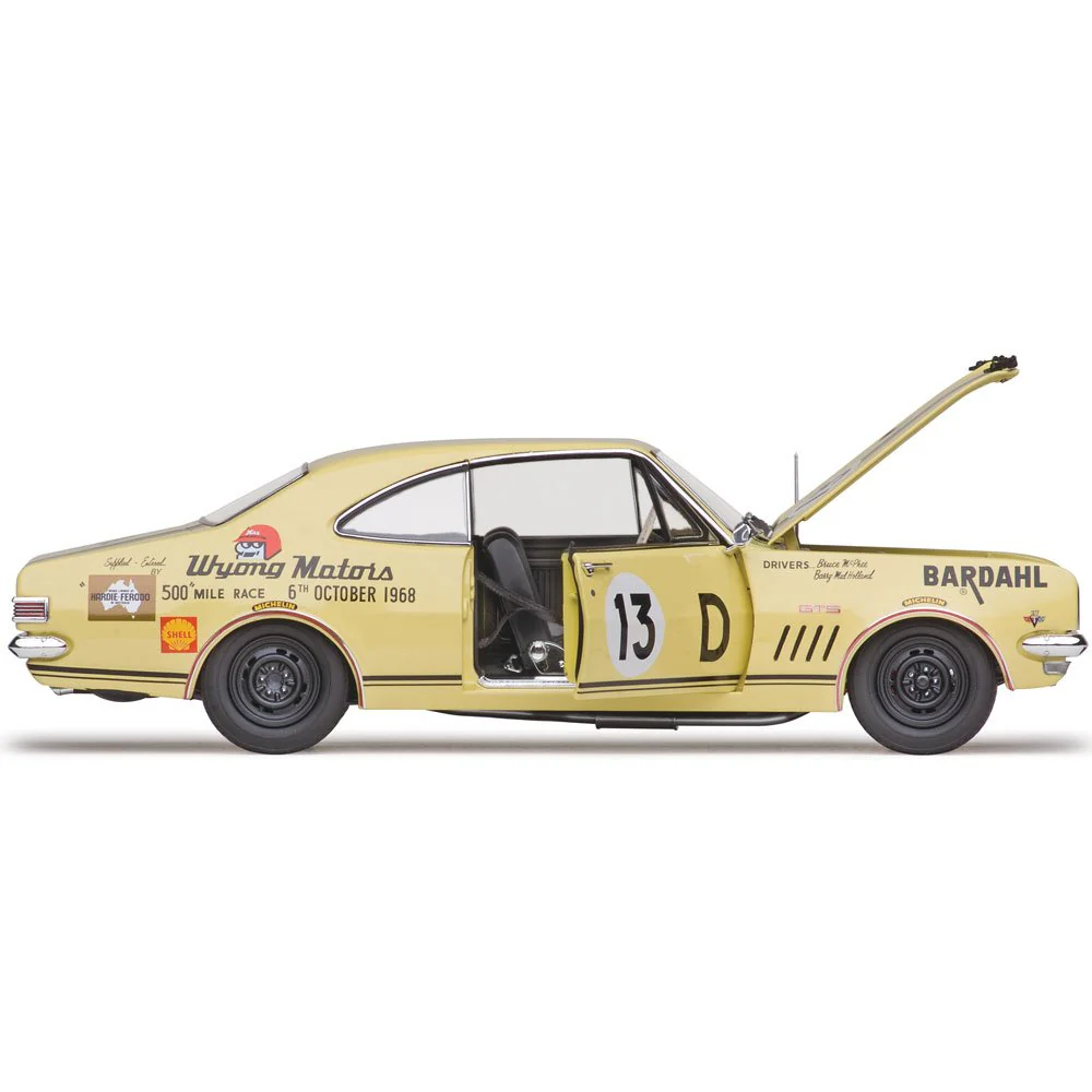 CLASSIC CARLECTABLES 1:18 HOLDEN HK MONARO GTS 1968 BATHURST - Image 2
