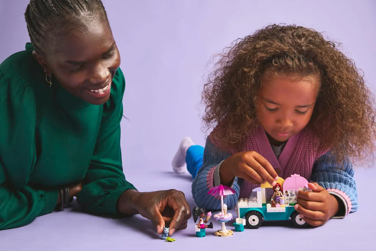 LEGO 42644 FRIENDS - HEARTLAKE CITY ICE CREAM TRUCK - Image 5