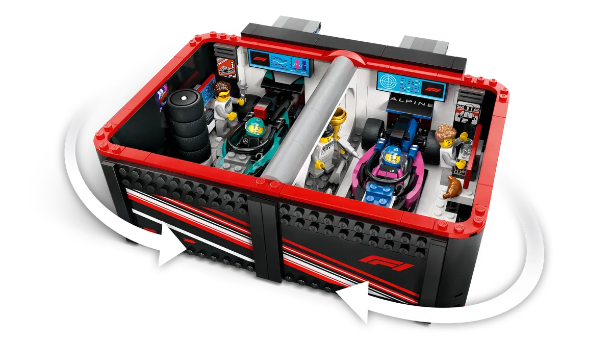 LEGO 60444 CITY - F1 GARAGE AND MERCEDES AMG AND ALPINE CARS - Image 4