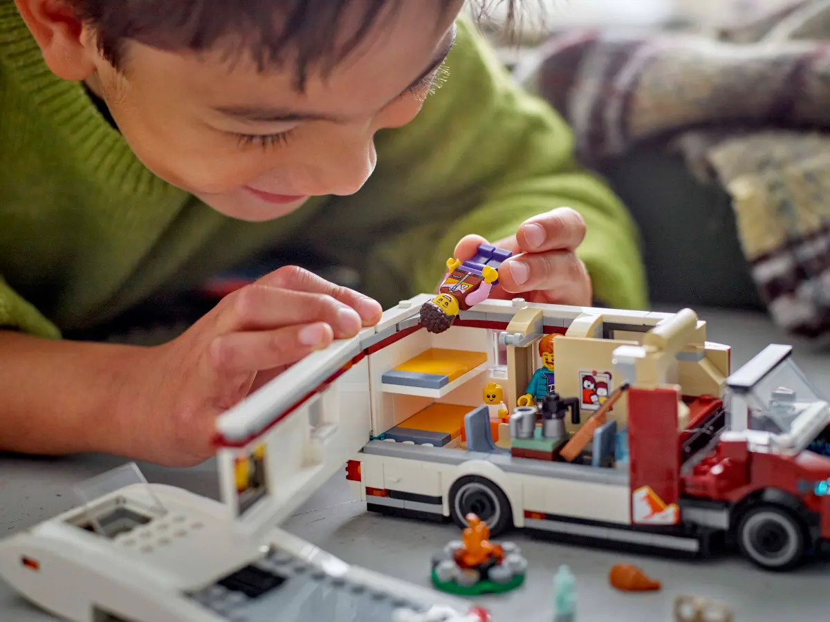 LEGO 60454 CITY HOLIDAY ADVENTURE CAMPER VAN - Image 7