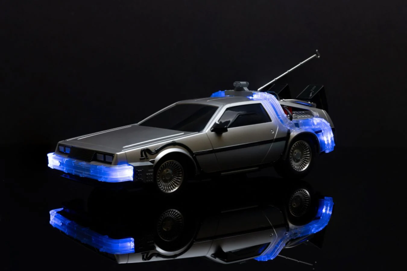 BACK TO THE FUTURE - TIME MACHINE RADIO CONTROL RC - Image 9