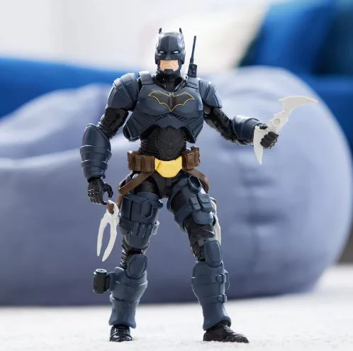 BATMAN 12 INCH - BATMAN ADVENTURES WITH ACCESSORIES - Image 4