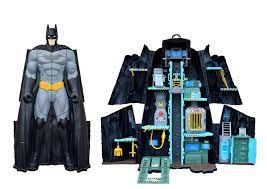 BATMAN TRANSFORMING 33 INCH PLAYSET - BAT TECH BATCAVE