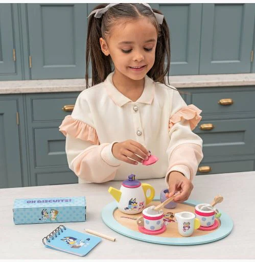 BLUEY - WOODEN TEA PARTY SET - Image 6