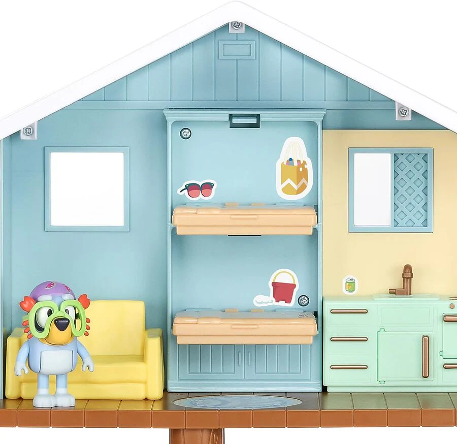BLUEY'S BEACH CABIN PLAYSET - Image 5