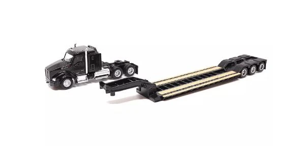 KENWORTH 1:87 40IN -SLEEPER TANDEM TRACTOR WITH LOWBOY TRAILER AND CAT 320D L HYDRAULIC EXCAVATOR - Image 4