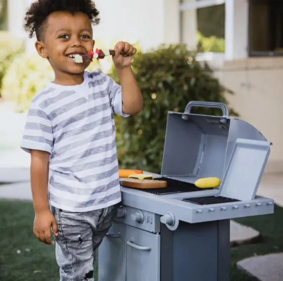 CHAR BROIL KIDS BBQ PLAYSET - Image 3
