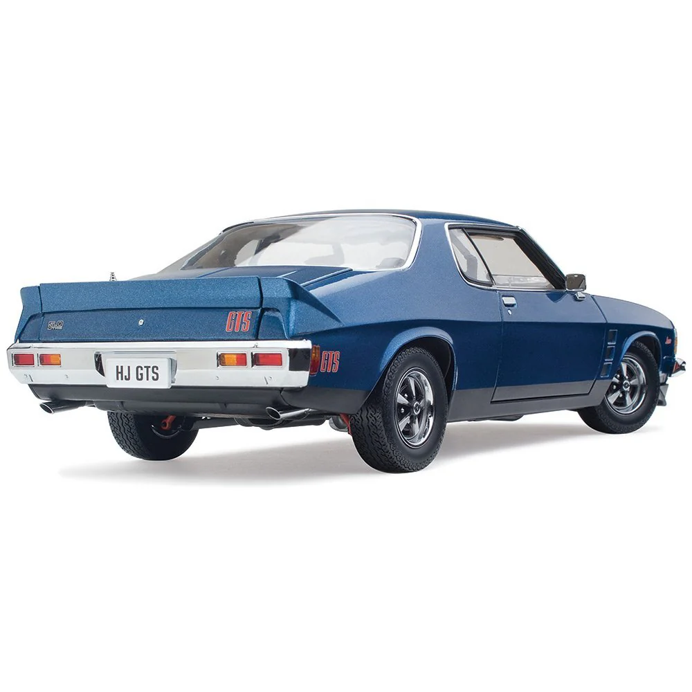 CLASSIC CARLECTABLE 1:18 HOLDEN HJ MONARO GTS - DEAUVILLE BLUE METALLIC - Image 3