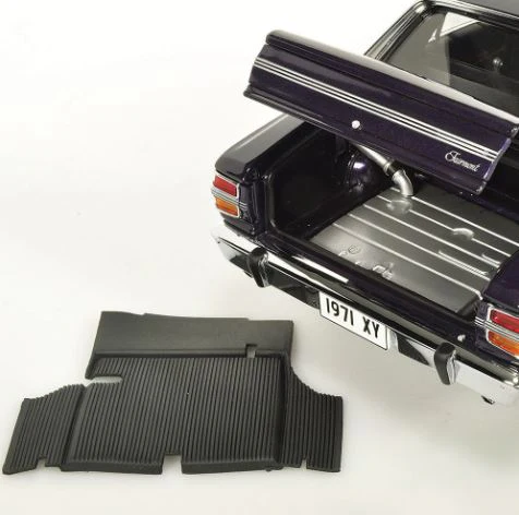 CLASSIC CARLECTABLES 1:18 FORD XY FAIRMONT GRAND SPORT - WILD VIOLET - Image 6