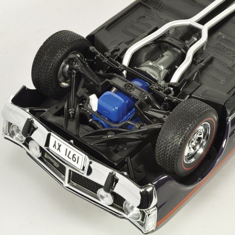 CLASSIC CARLECTABLES 1:18 FORD XY FAIRMONT GRAND SPORT - WILD VIOLET - Image 7