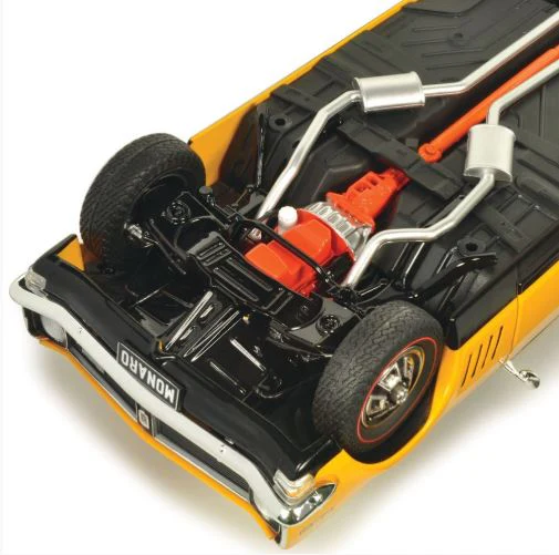 CLASSIC CARLECTABLES 1:18 HOLDEN HG MONARO GTS 350 - INDY ORANGE - Image 5