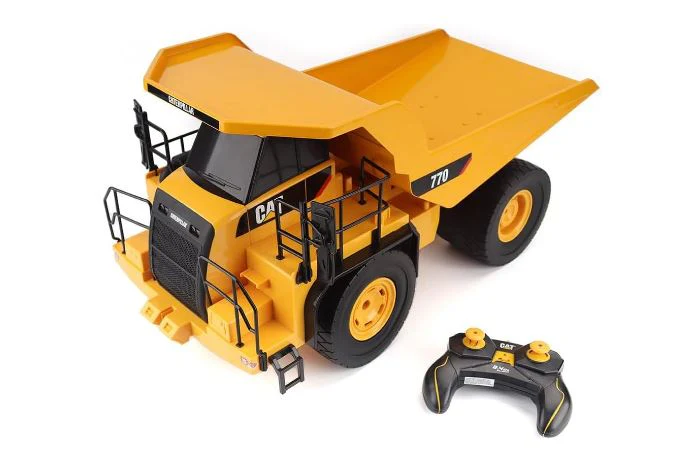 DIECAST MASTERS HOBBY RANGE RADIO CONTROL CAT 770 MINI - Image 2