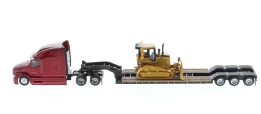 1:87 DIE CAST SEMI TRACTOR AND LOWBOY TRAILER WITH CAT ASSORTMENT - Image 2
