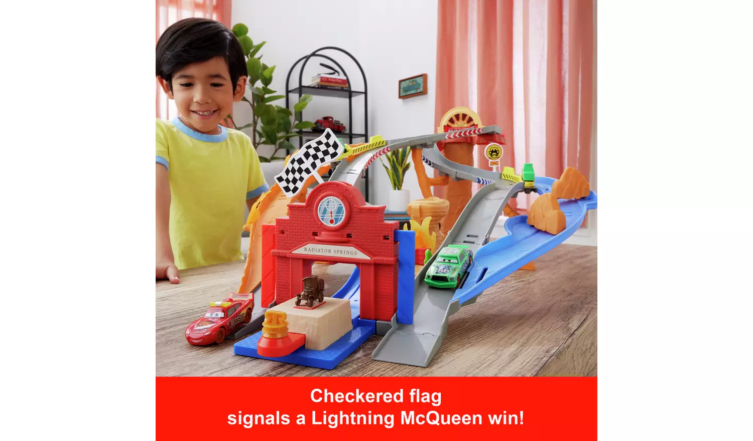 DISNEY PIXAR CARS - RESCUE ROAD RACEWAY - Image 4