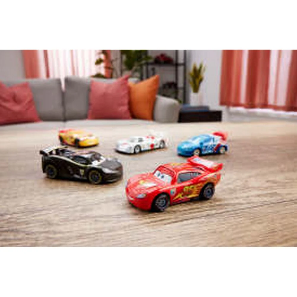 DISNEY PIXAR CARS - TOKYO RACE - Image 2