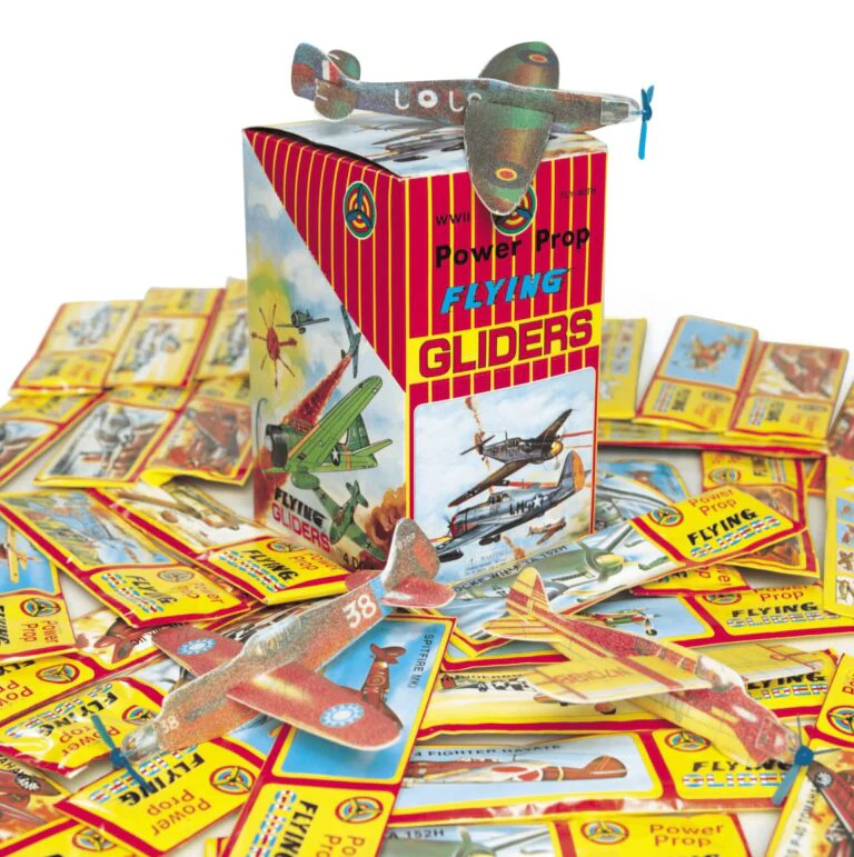 POWER PROP FLYING GLIDERS VINTAGE ASST