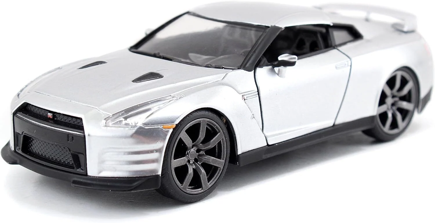 FAST FIVE - BRIAN'S 2010 NISSAN GT-R R35 1/32 SCALE DIE-CAST VEHICLE REPLICA