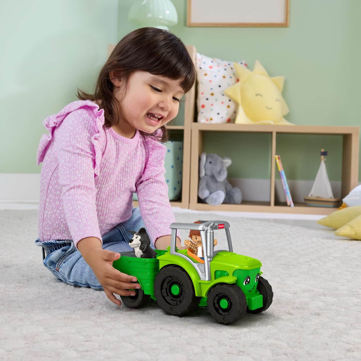 FISHER PRICE LITTLE PEOPLE PUSH AND PLAY TRACTOR GREEN - Image 3