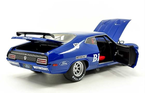 FORD XB FALCON 1974 SANDOWN 250 WINNER 1:18 SCALE MODEL - Image 3