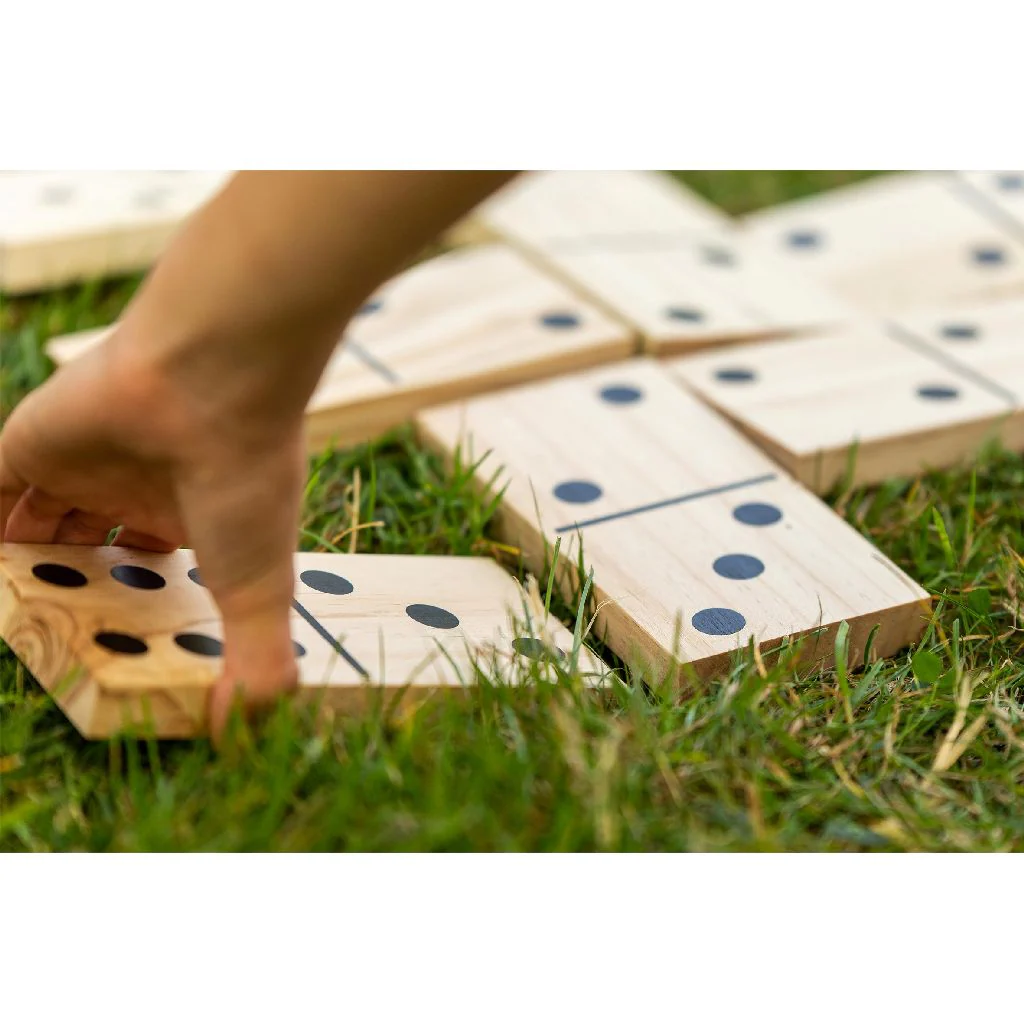 FORMULA SPORTS - WOODEN DOMINOES - Image 3