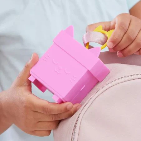 GABBY'S DOLLHOUSE CLIP ON PLAYSET BABY BOX PINK - Image 5