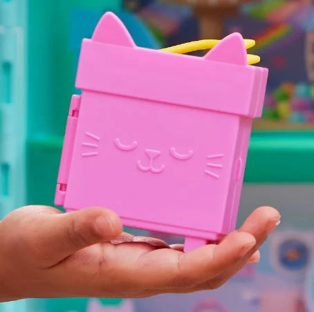 GABBY'S DOLLHOUSE CLIP ON PLAYSET BABY BOX PINK - Image 6