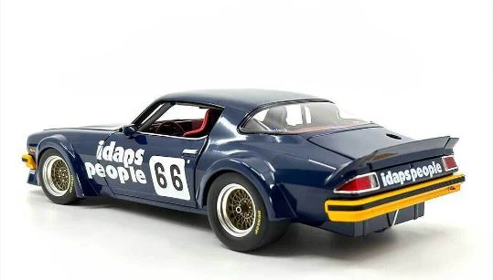 CLASSIC CARLECTABLES 1:8 CHEVROLET Z28 CAMARO 1983 ATCC ORAN PARK RACEWAY - Image 3