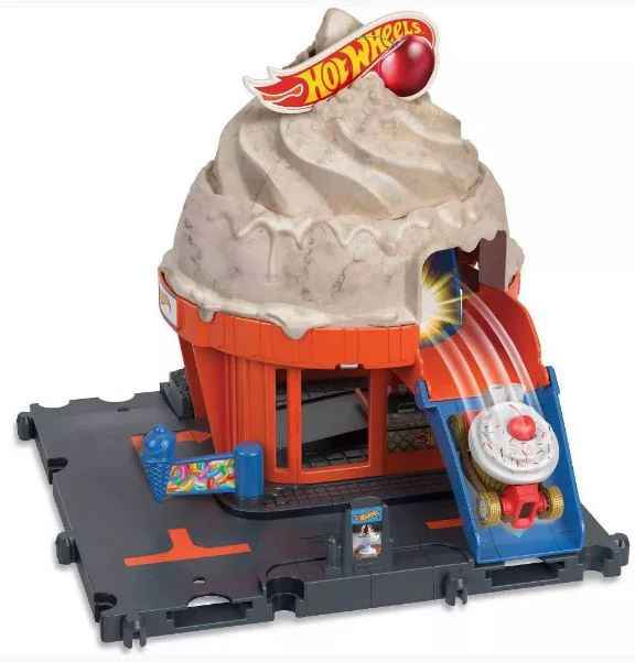 HOT WHEELS DOWNTOWN ICE CREAM SWIRL PLAYSET - Image 3