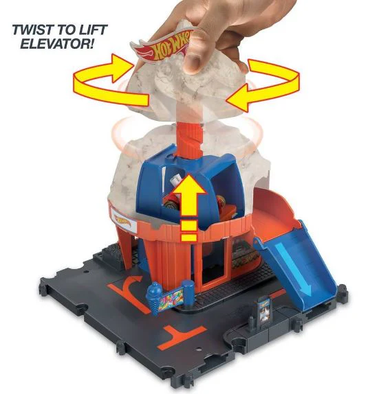 HOT WHEELS DOWNTOWN ICE CREAM SWIRL PLAYSET - Image 5
