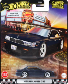 HOT WHEELS PREMIUM BOULEVARD #137 NISSAN LAUREL C33