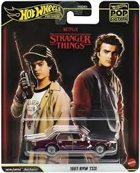 HOT WHEELS PREMIUM POP CULTURE - STRANGER THINGS 1983 BMW 735I