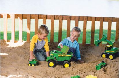 JD BIG SCOOP DUMPTRUCK WITH SAND - Image 3