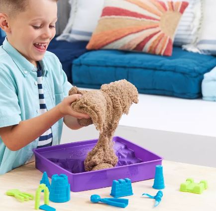 KINETIC SAND - DELUXE BEACH CASTLE PLAYSET - Image 5