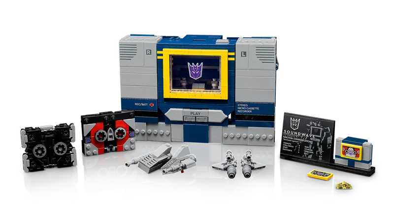 LEGO 10358 ICONS TRANSFORMERS - SOUNDWAVE - Image 3