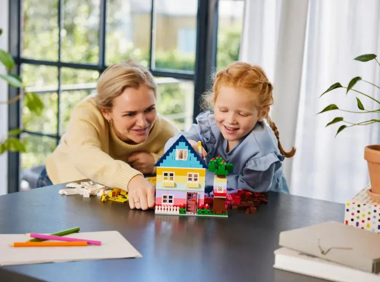LEGO 11035 CLASSIC CREATIVE HOUSES - Image 10