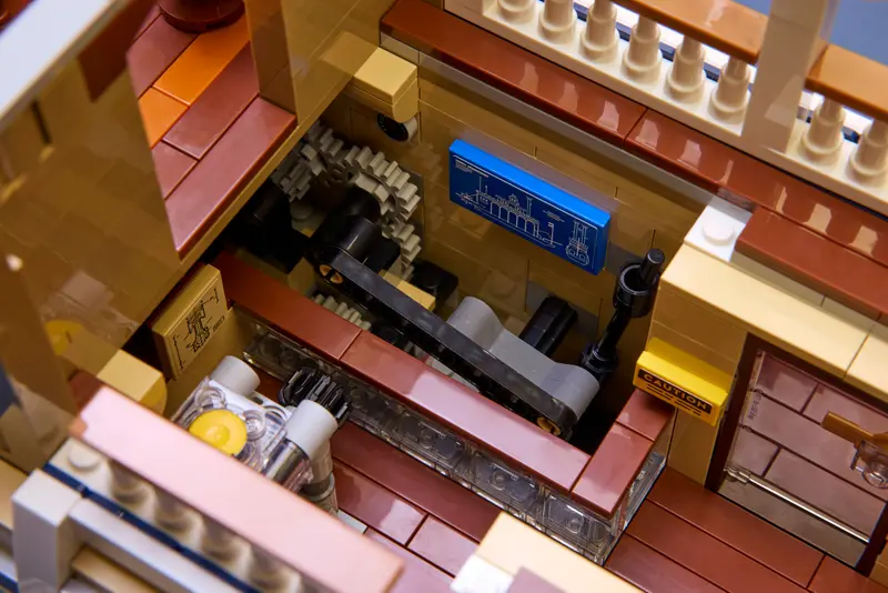 LEGO 21356 IDEAS - RIVER STEAMBOAT - Image 10