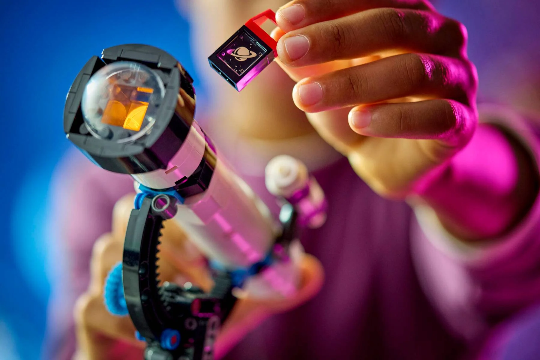 LEGO 31378 SPACE EXPLORATION TELESCOPE - Image 7