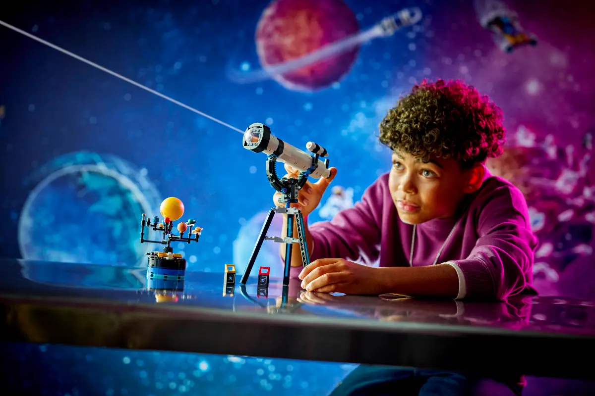 LEGO 31378 SPACE EXPLORATION TELESCOPE - Image 8