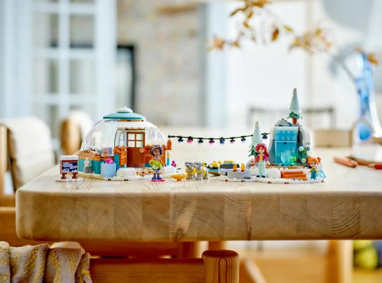 LEGO 41760 FRIENDS  IGLOO HOLIDAY ADVENTURE - Image 9