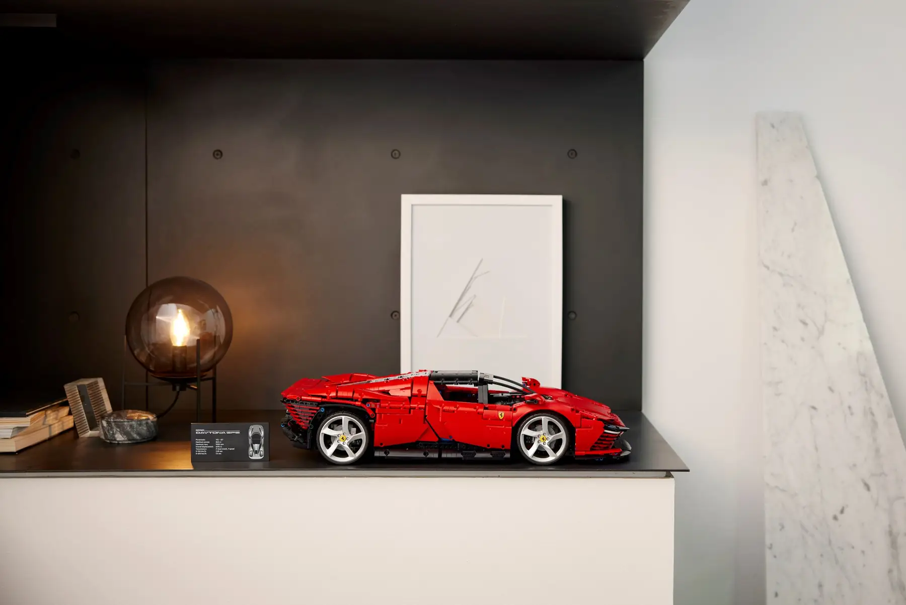 LEGO 42143 TECHNIC - FERRARI DAYTONA SP3 - Image 10