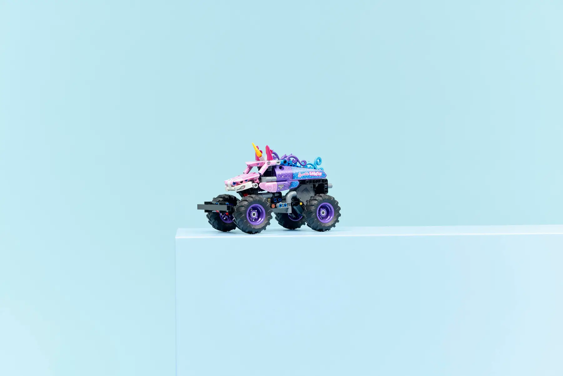 LEGO 42220 TECHNIC - MONSTER JAM SPARKE SMASH - Image 6