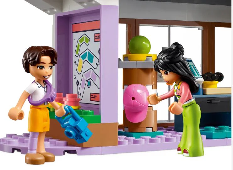 LEGO 42604 HEARTLAKE CITY SHOPPING MALL - Image 4