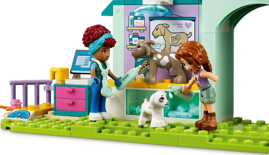 LEGO 42632 FRIENDS FARM ANIMAL VET CLINIC - Image 2