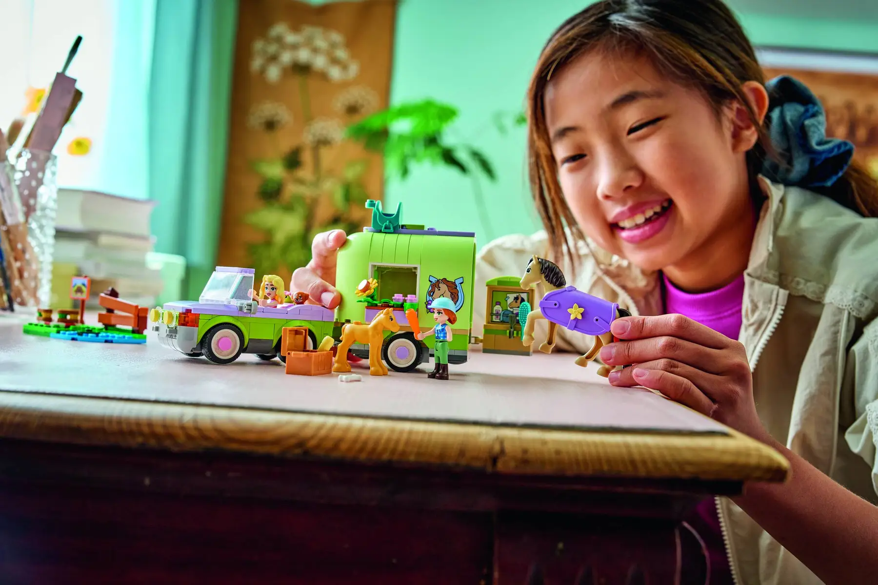 LEGO 42695 FRIENDS - HORSE AND BABY FOAL TRAILER - Image 7