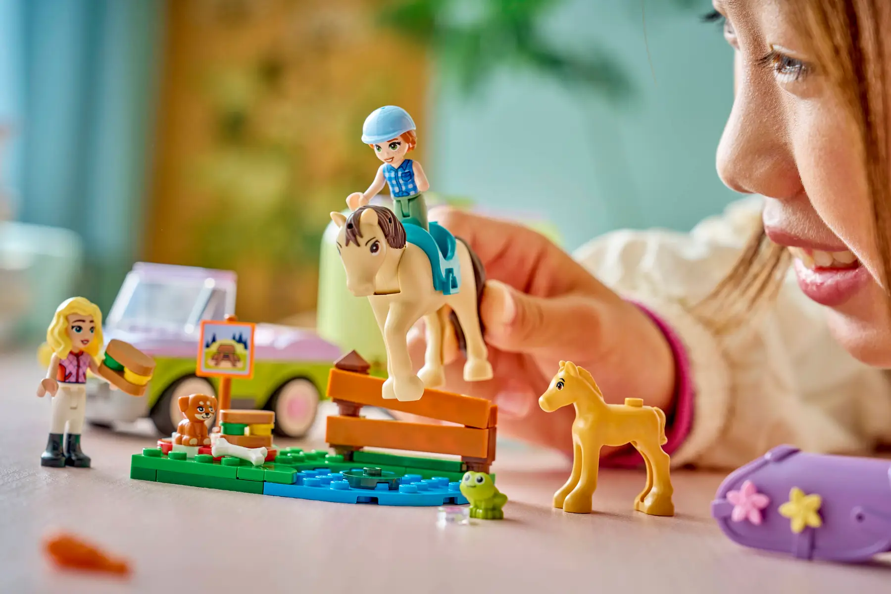 LEGO 42695 FRIENDS - HORSE AND BABY FOAL TRAILER - Image 8