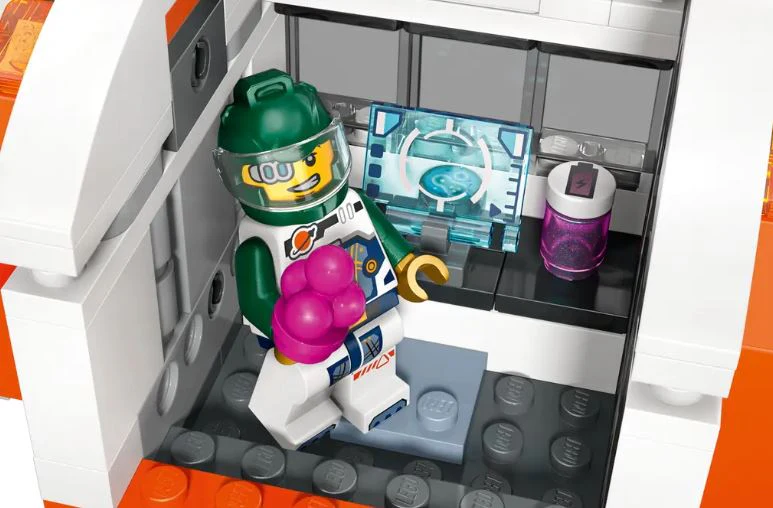LEGO 60433 - CITY - MODULAR SPACE STATION - Image 8