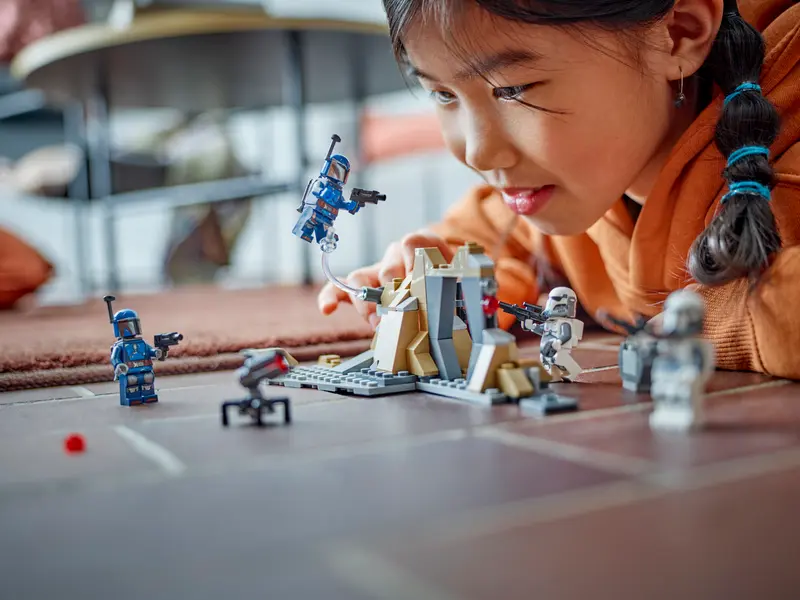 LEGO 75373 STAR WARS AMBUSH ON MANDALORE™ BATTLE PACK - Image 6