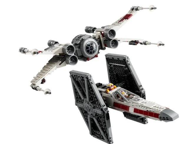 LEGO 75393 STAR WARS TIE FIGHTER AND X-WING MASH-UP - Image 4