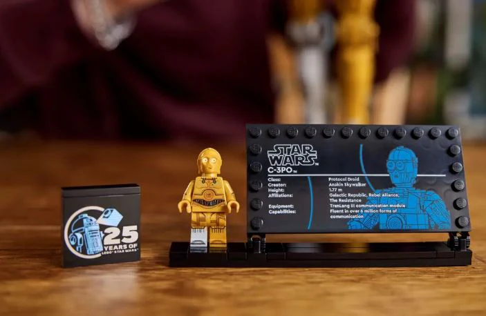 LEGO 75398 STAR WARS C-3PO - Image 5