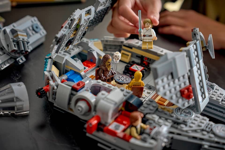 LEGO 75426 STAR WARS SMART PLAY - MILLENNIUM FALCON - Image 11